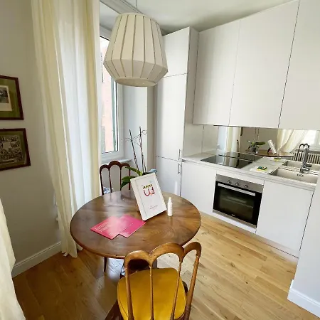 Apartment Romantic In San Giorgio By Wonderful Italy